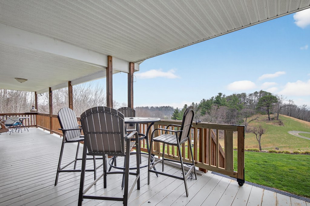 329 Mill Creek Property Photo 54