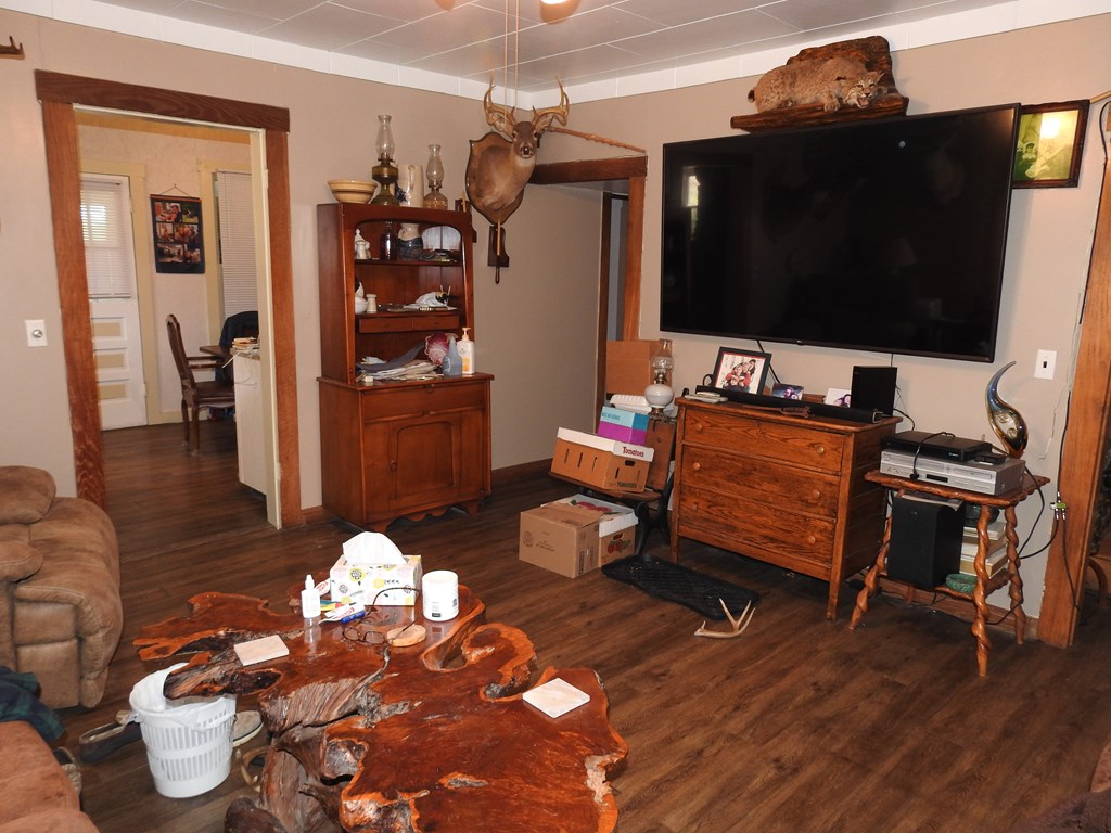 984 Cloverdale Lane Property Photo 16