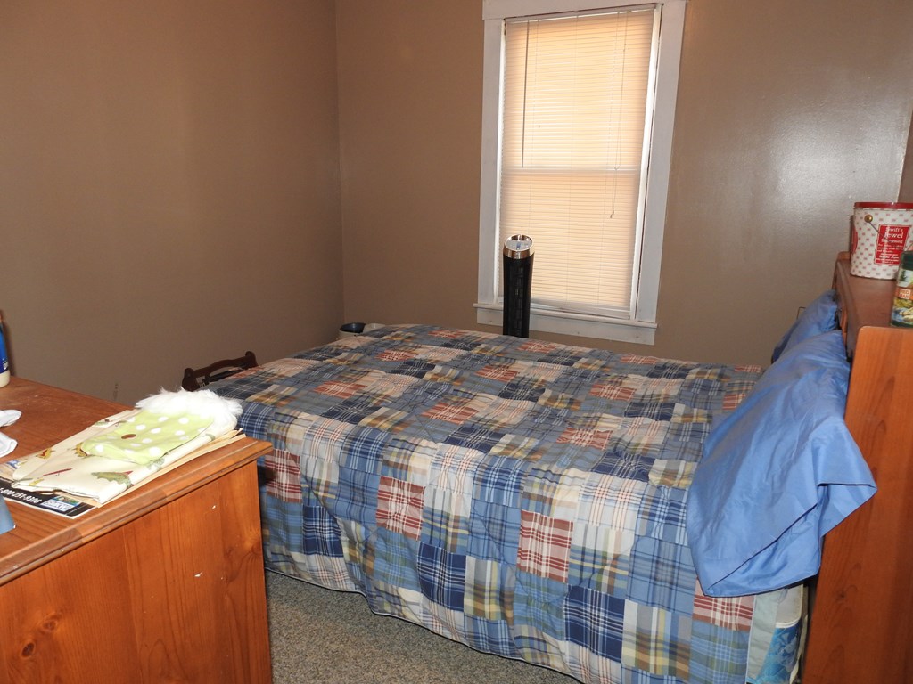 984 Cloverdale Lane Property Photo 17