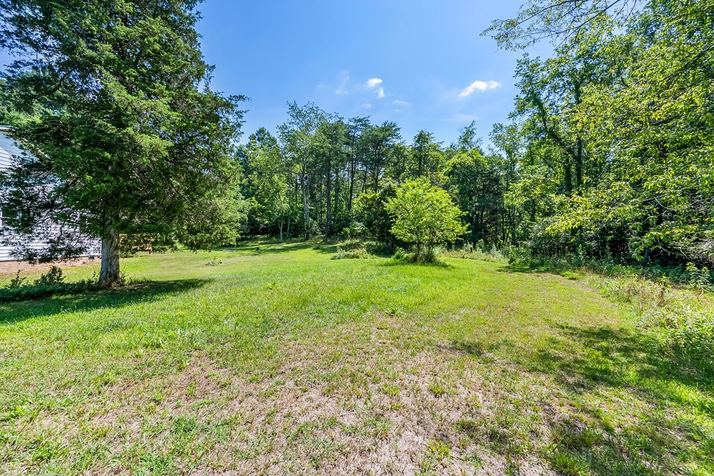 309 Timber Road Property Photo 8