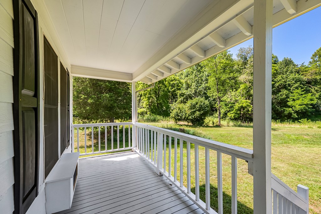 309 Timber Road Property Photo 11
