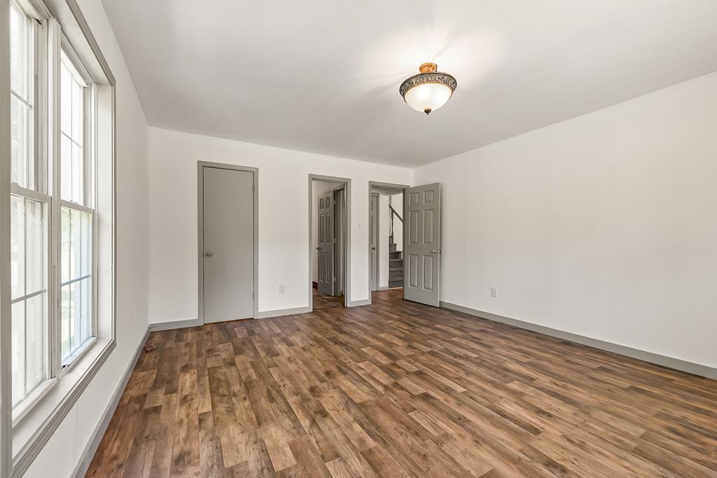 309 Timber Road Property Photo 35