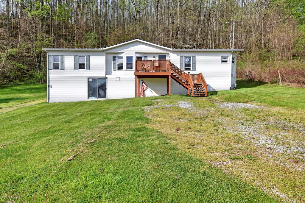 2122 Wren Ln Property Photo 1