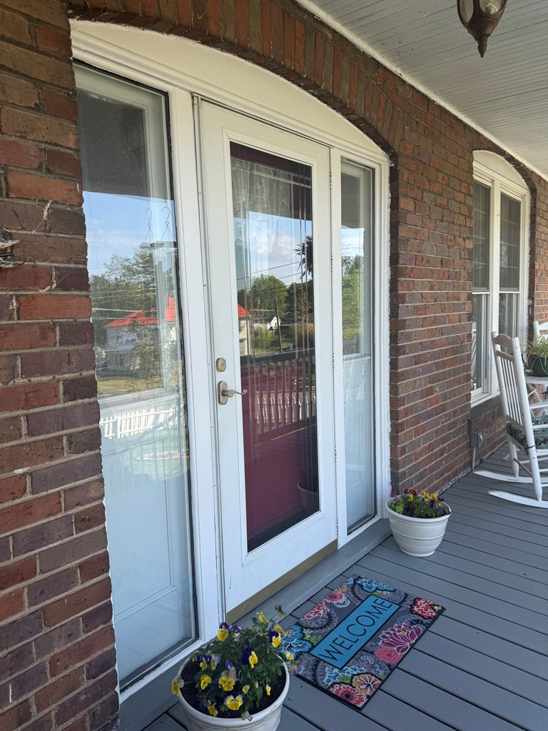 305 Texas Avenue Property Photo 8