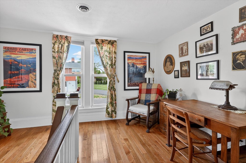 305 Texas Avenue Property Photo 38