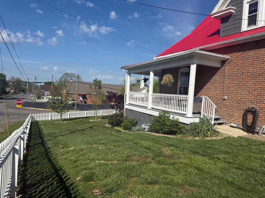 305 Texas Avenue Property Photo 43