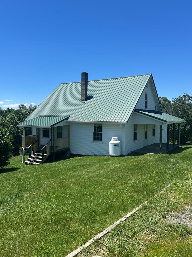9330 Carsonville Rd Property Photo 1