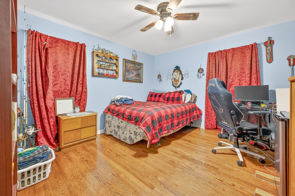 224 Waugh Dr. Property Photo 24