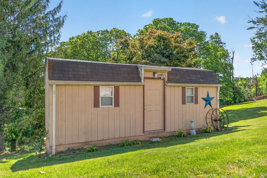 224 Waugh Dr. Property Photo 46