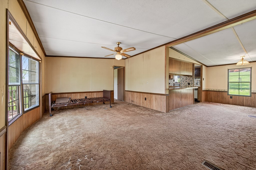 6135 Parrott Mountain Road Property Photo 6