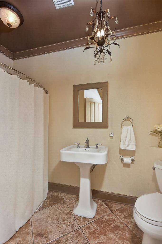 20268 Heron Circle Property Photo 31