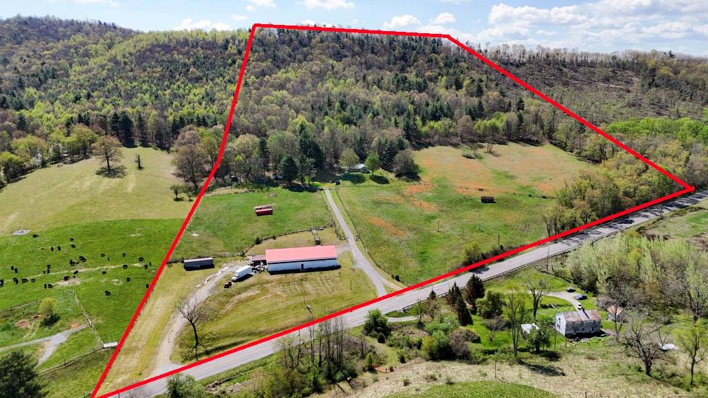 4502 Grayson Turnpike Property Photo 1