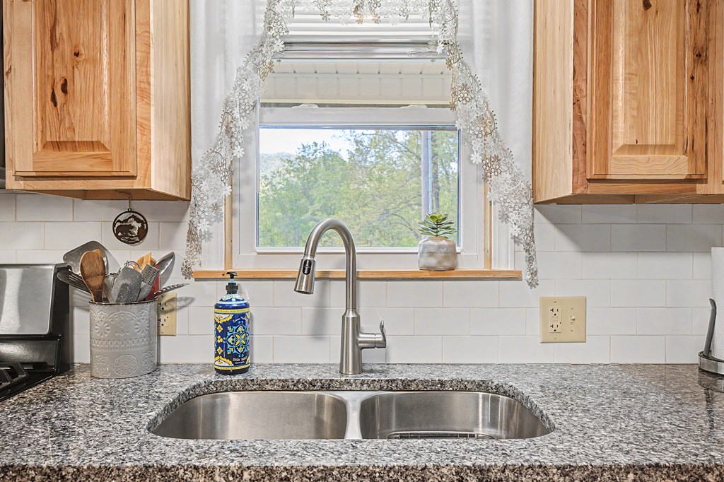 805 Sunset River Rd. Property Photo 35