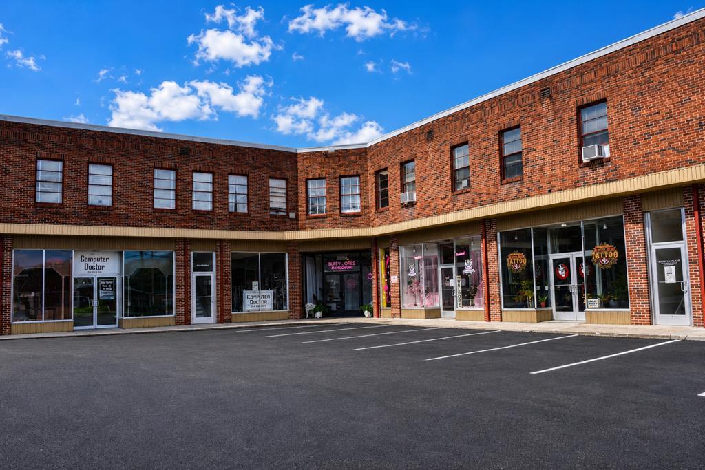 1607 Bland Street Property Photo 1