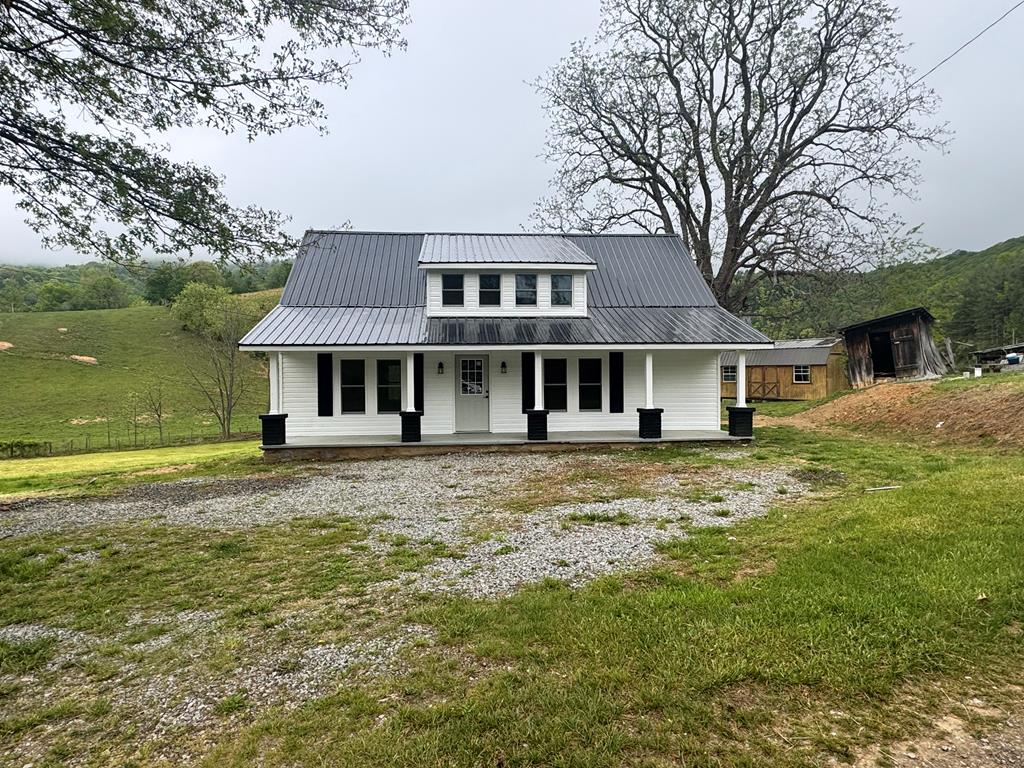 520 Rimrock Ln. Property Photo 1