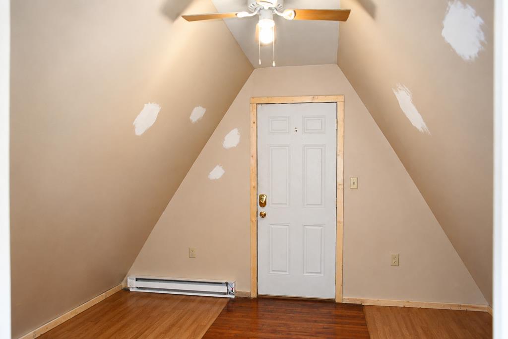 201 Zenith Property Photo 13