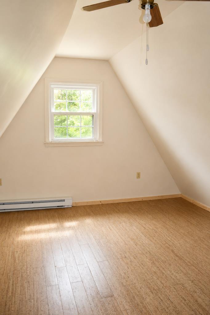 201 Zenith Property Photo 18