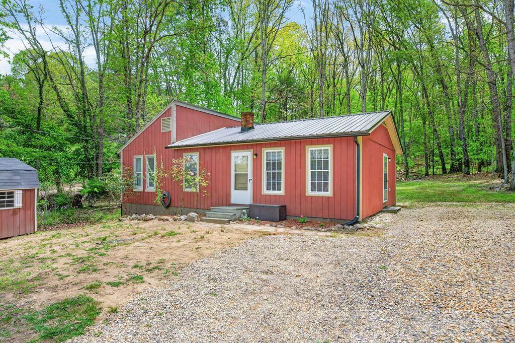 2531 Dry Road