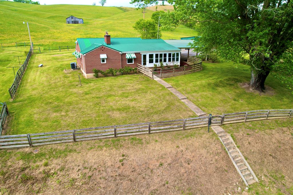 5119 Blue Grass Trail Property Photo 1