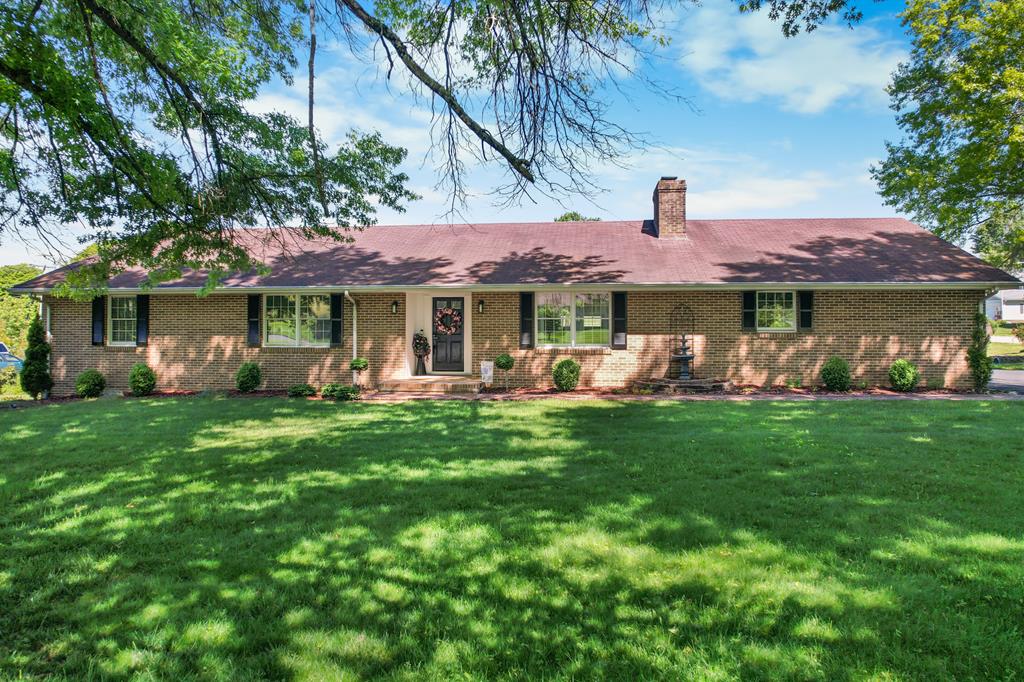 19301 Pleasant View Dr Property Photo 1