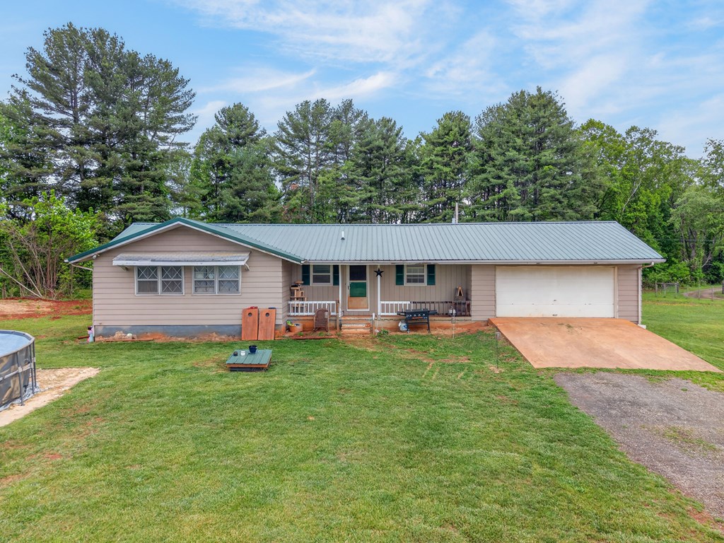 147 Iron Ore Ln Property Photo 4