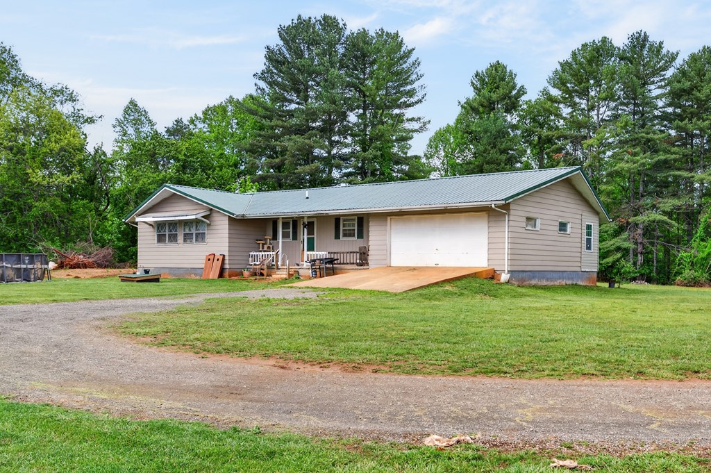 147 Iron Ore Ln Property Photo 8