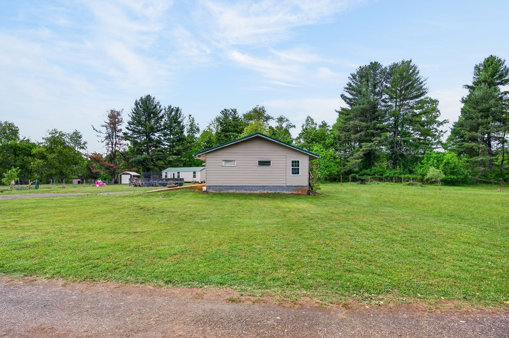 147 Iron Ore Ln Property Photo 11