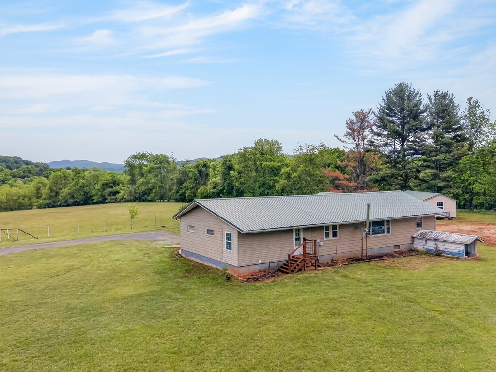 147 Iron Ore Ln Property Photo 13