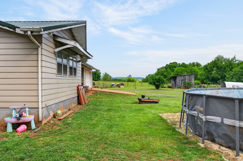 147 Iron Ore Ln Property Photo 17