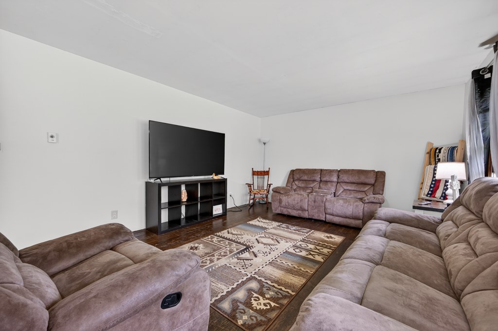 147 Iron Ore Ln Property Photo 34