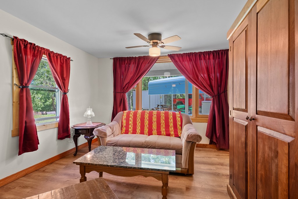 154 Folger Road Property Photo 6