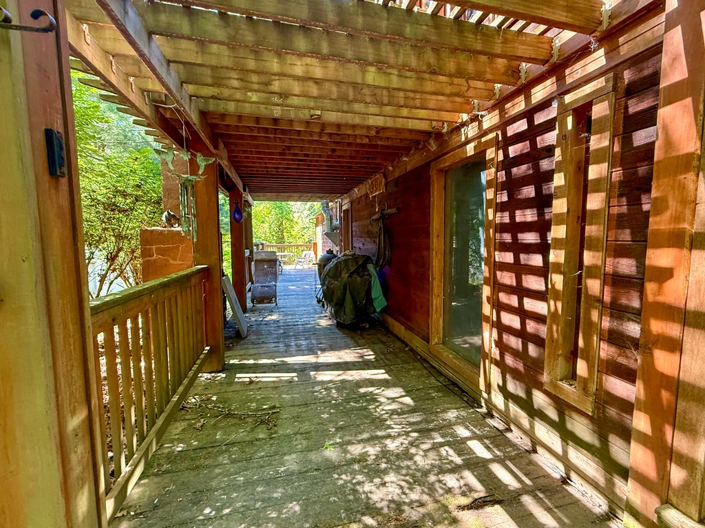5928 Floyd Highway North Property Photo 5