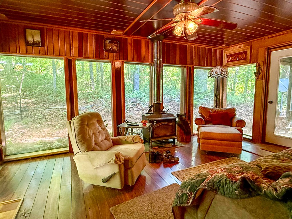 5928 Floyd Highway North Property Photo 11