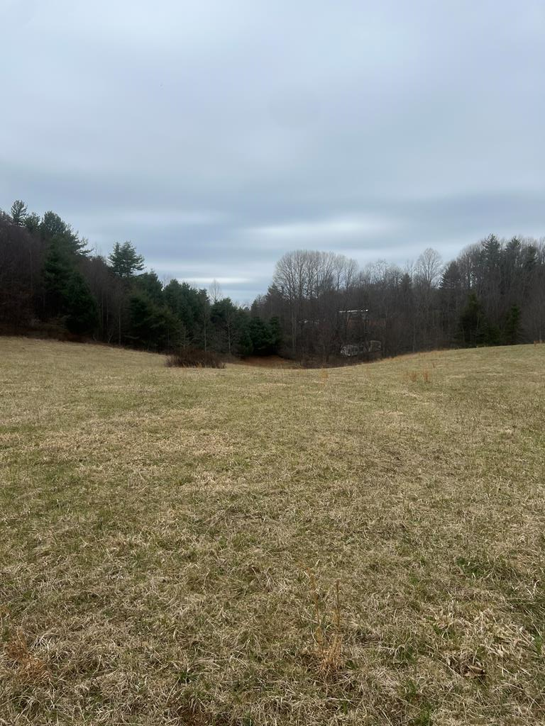 299 Red Ford Rd Property Photo 1