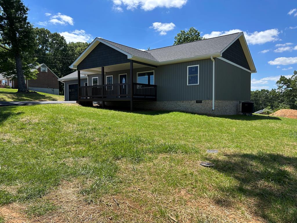 336 336 Edgewood Dr. Property Photo 1