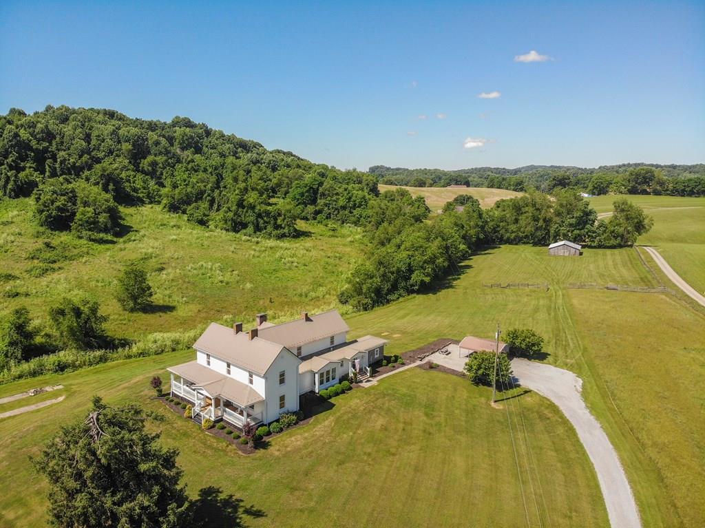 14473 Wallace Pike Property Photo 1