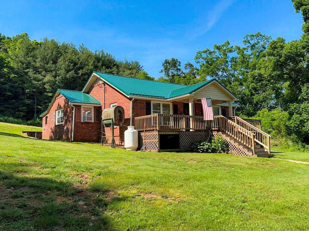 1116 Hines Branch Road Property Photo 1