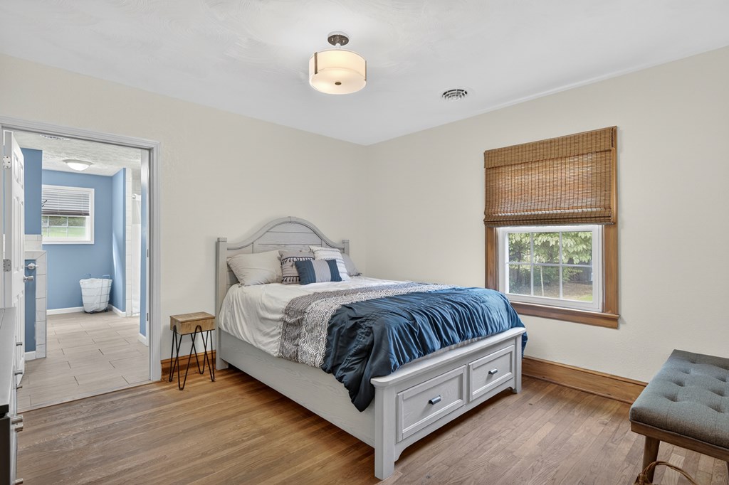 175 Georgia St. Property Photo 15