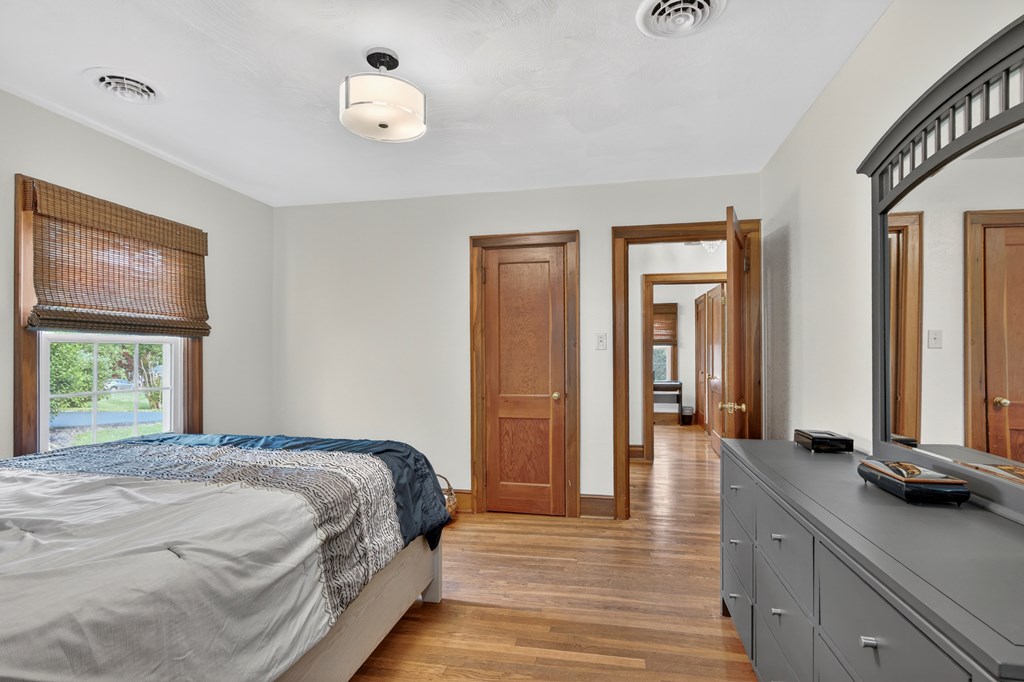 175 Georgia St. Property Photo 16