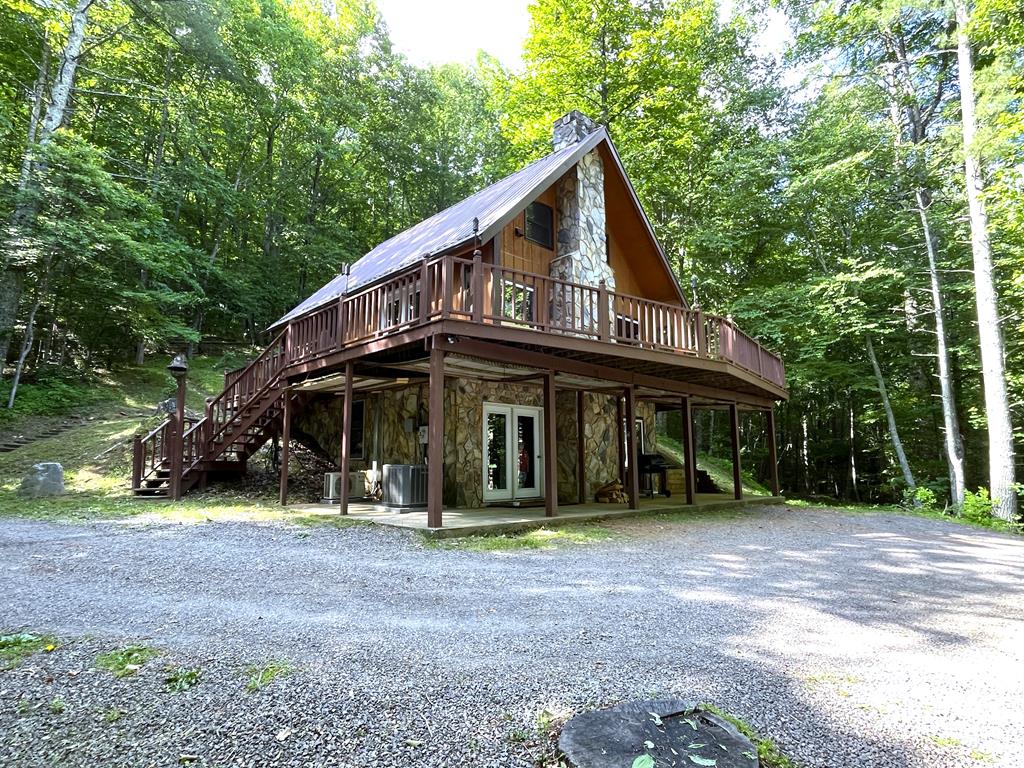 76 Captains Gate Property Photo 1