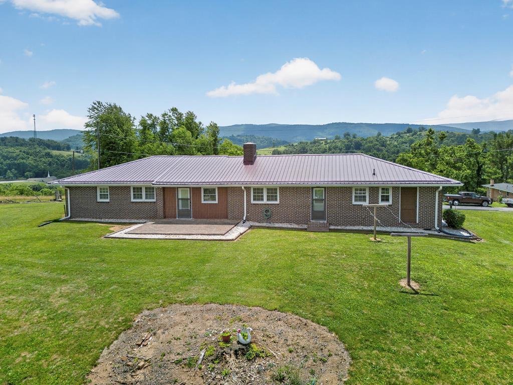 235 Windmere Ln Property Photo 42