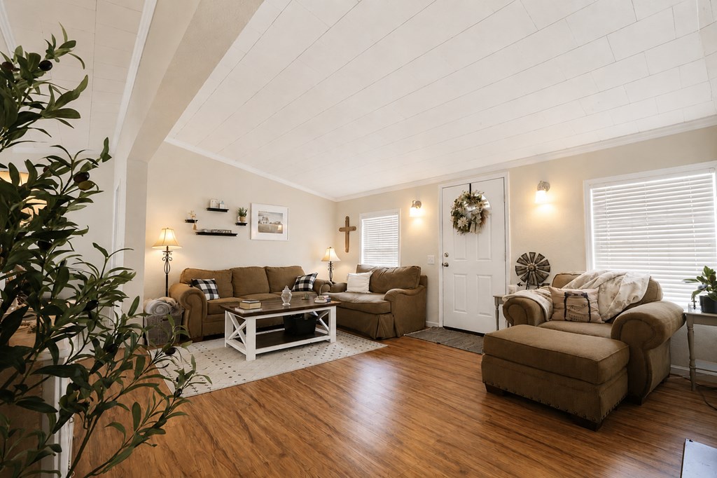 22156 Webb Dr Property Photo 11