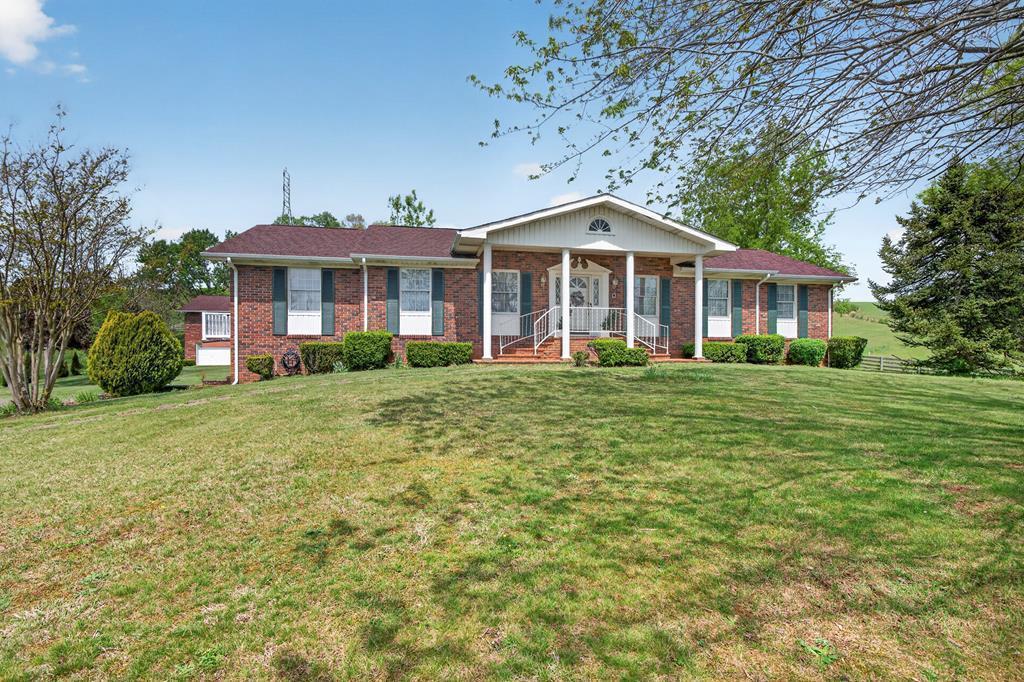 16471 B Spring Valley Rd Property Photo 1
