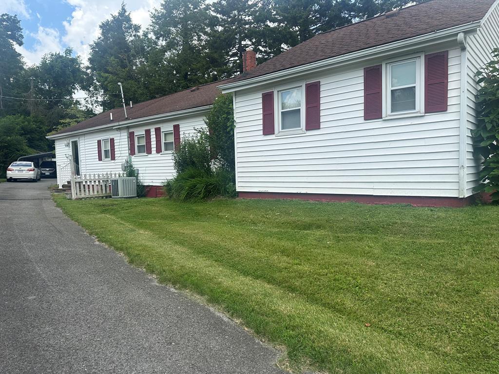 22 Arch Barrett Dr.