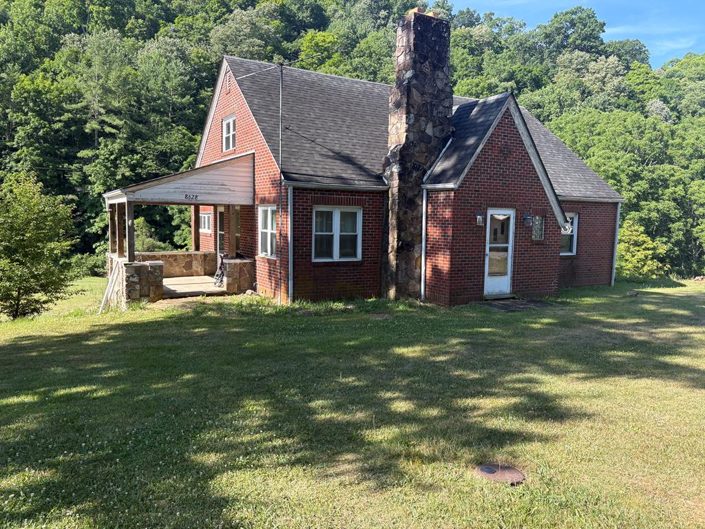8628 S Scenic Hwy Property Photo 1
