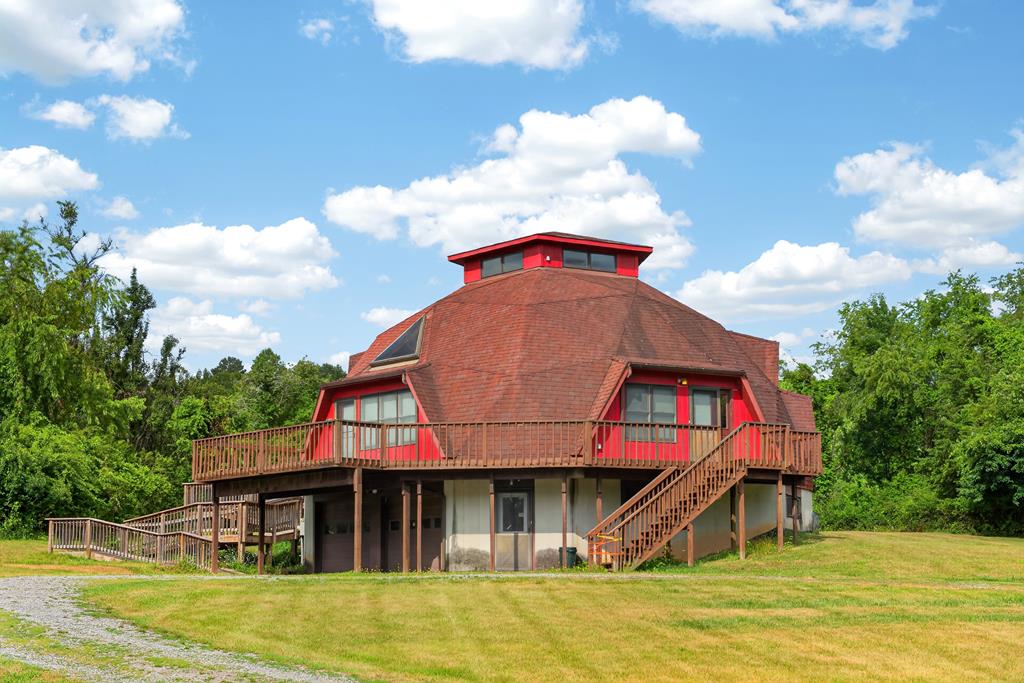 6005 Bopp Hill Rd. Property Photo 1