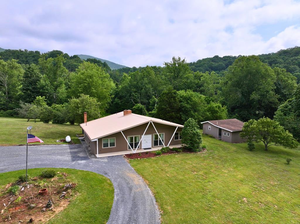 29311 Poor Valley Road Property Photo 1