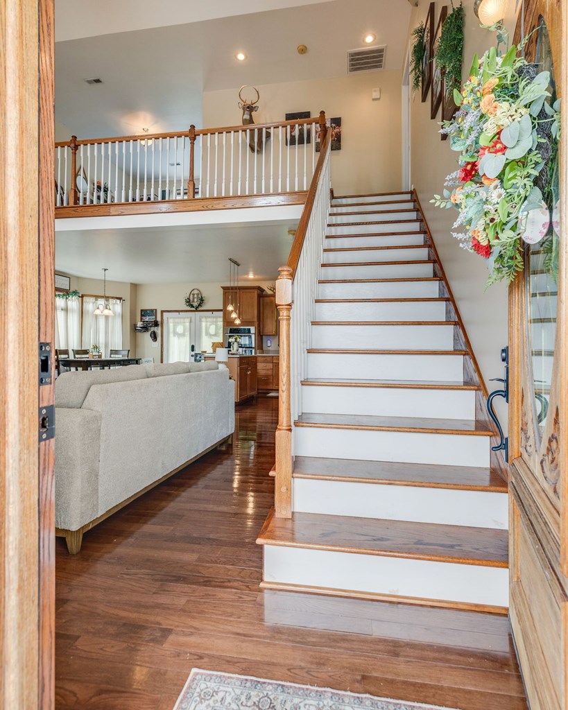 472 Evas Walk Property Photo 7