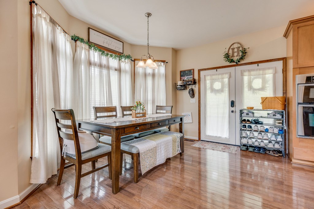 472 Evas Walk Property Photo 13