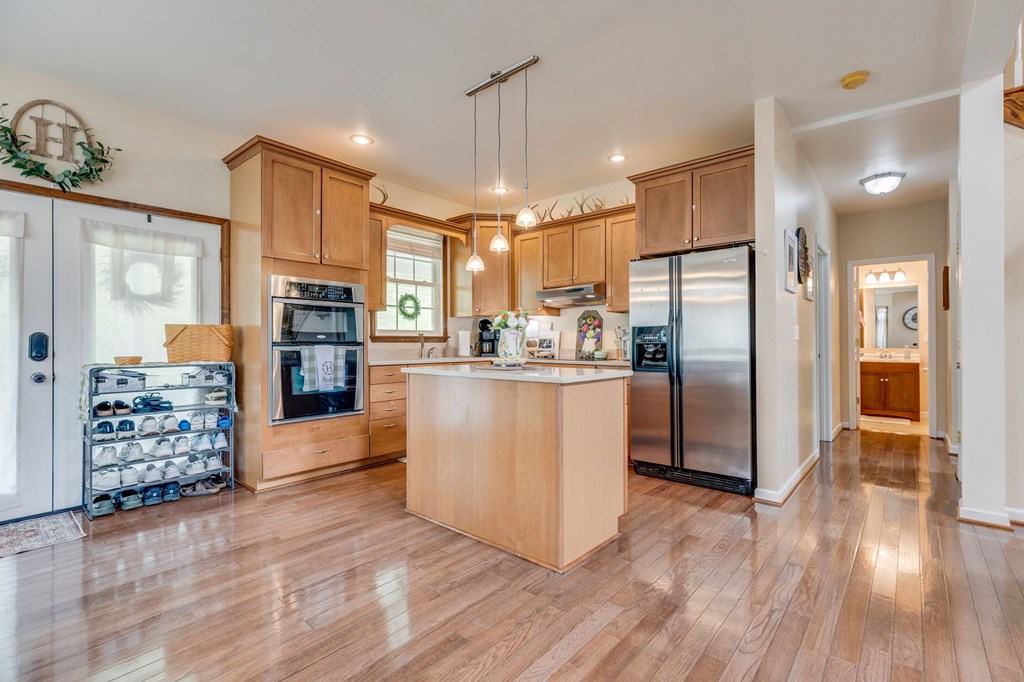 472 Evas Walk Property Photo 14
